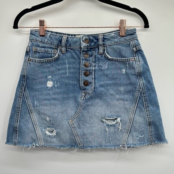 We The Free Button Front Ripped Distressed Jean Skirt Size 24 - Picture 1 of 3